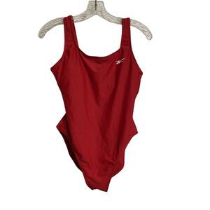 Reebox Logo Classic Red 1 Pc Swimsuit NWOT Size‎ Small Round Neckline Scoop Back